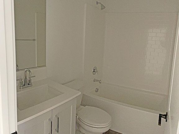 3rd image of 7922 Belluno Way