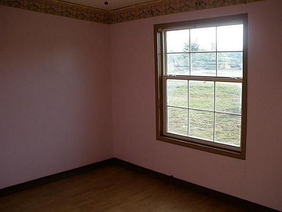 4th image of 9851 County Road 2304
