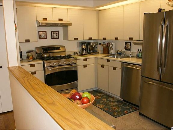4th image of 1509 Jordan Ct #1