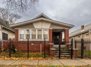 8138 S Harper Ave, Chicago, IL 60619