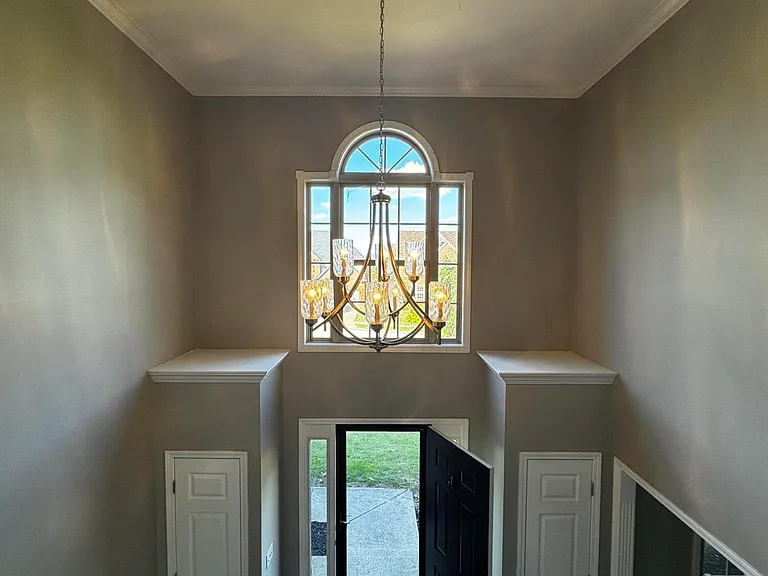 2224 Wilmington Ln — Photo 3