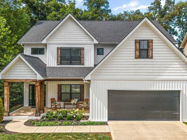 3034 Spencer Ridge Ln, Knoxville, TN 37931