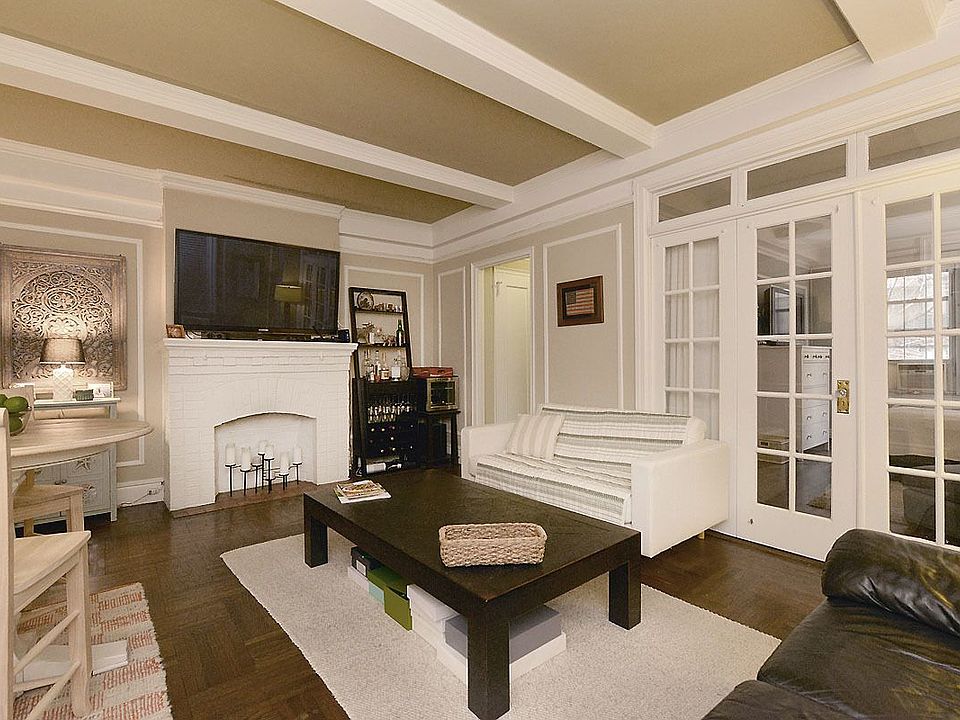 1st image of 105 E 38th St APT 4C
