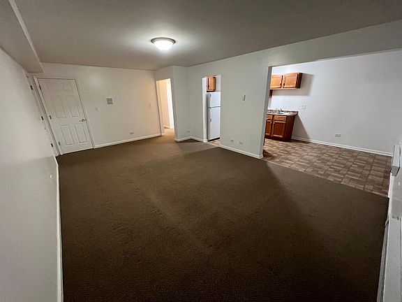 2nd image of 7910 Venus St #1