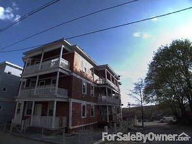 1st image of 332 Manton Ave