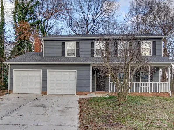 4830 Carnbrook Pl, Charlotte, NC 28212