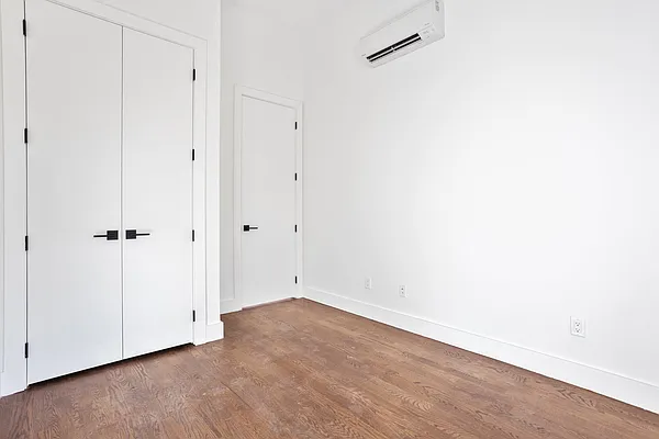 Rented by Reavis | media 19