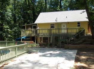 127 Coffee Ln, Ellenwood, GA 30294