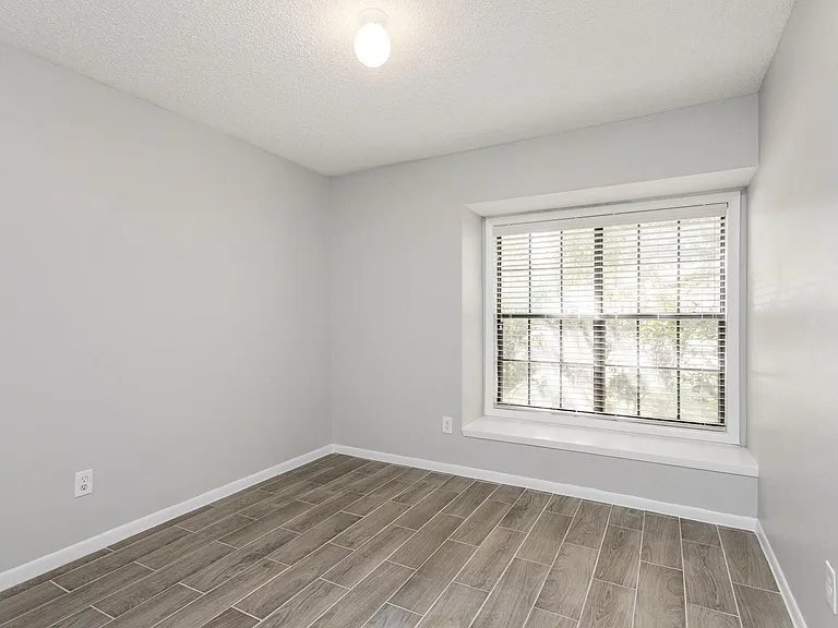 2015 Braesmeadow Ln — Photo 15