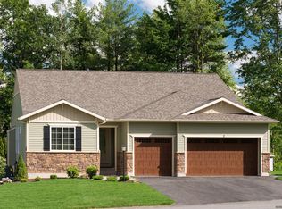 4 Linden Park Dr, Clifton Park, NY 12065