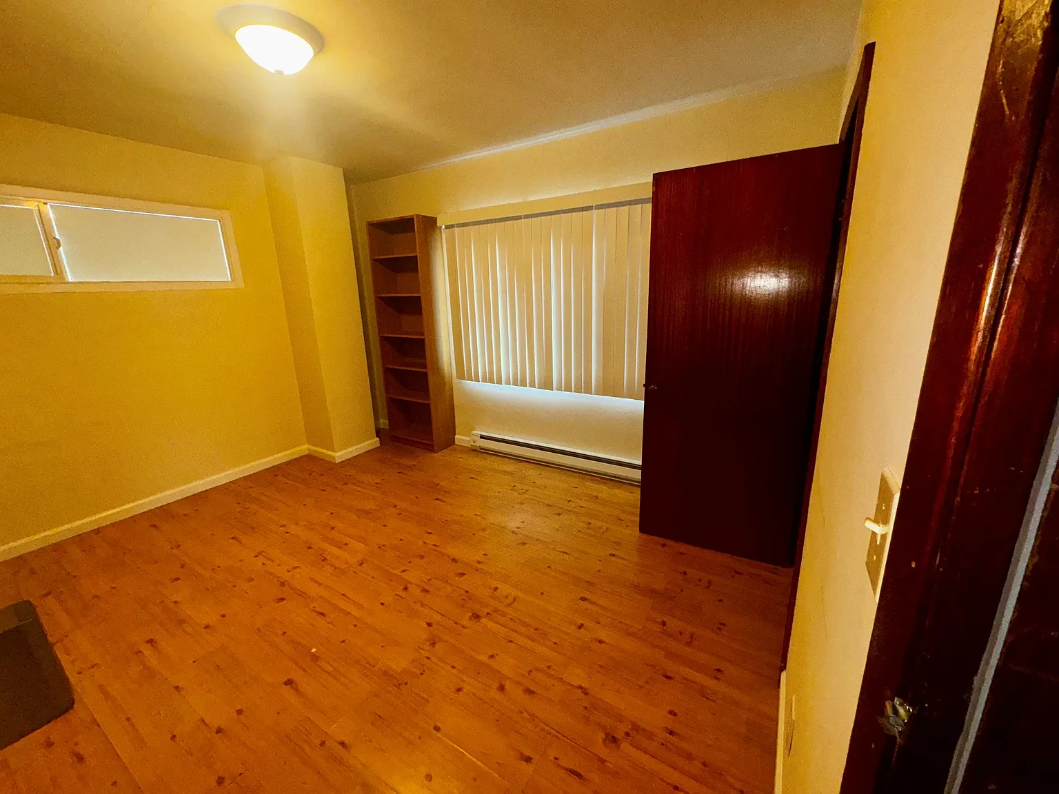3 bed, $2,000 — Photo 4