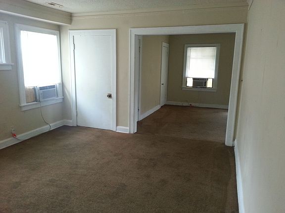 4th image of 5039 Lydia Ave