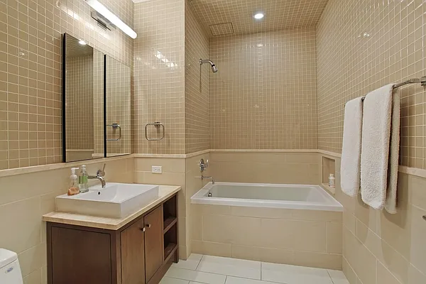 Sold by Corcoran | media 21