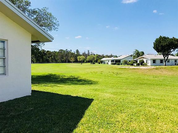 4th image of 5475 Crystal Anne Dr