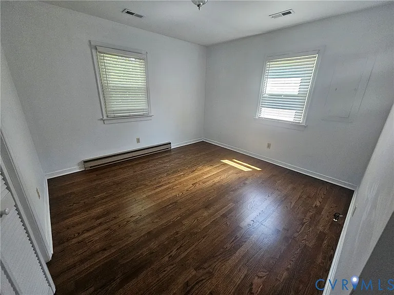 519 Smith Dr — Photo 9