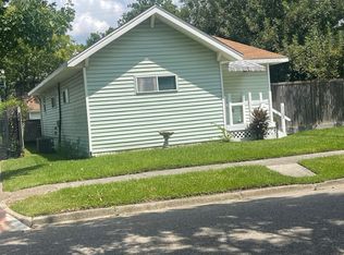 1105 Peddie St, Houston, TX 77009