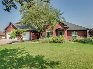 825 Hickory Dr, Choctaw, OK 73020