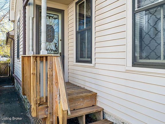5th image of 1806 Sherwood Ave