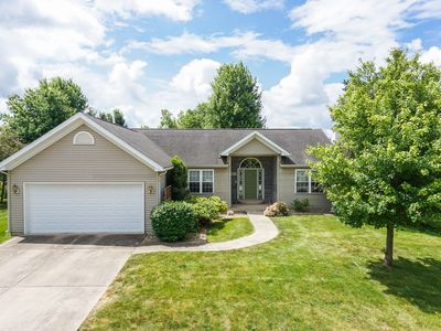 904 Barbara Dr, Heyworth, IL, 61745