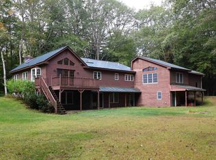 41 Woodlawn Dr, White River Junction, VT 05001