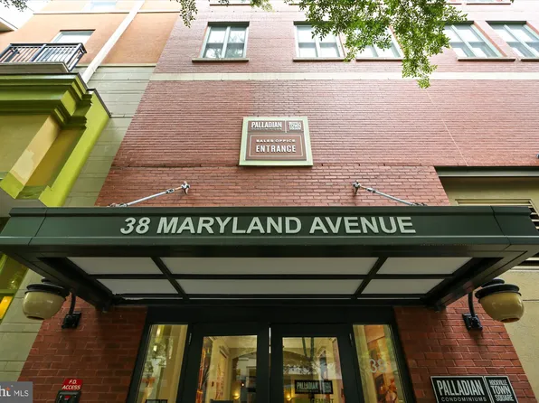 38 Maryland Ave Unit 322, Rockville, MD 20850