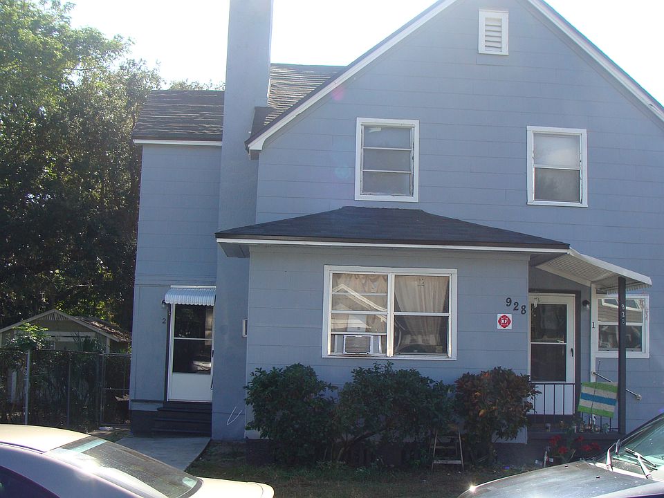 1st image of 928 9th Ave S