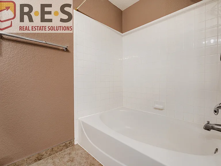 4419 S Jebel Ln — Photo 7
