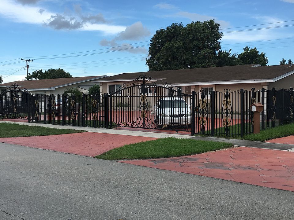 Beautiful Hialeah home 