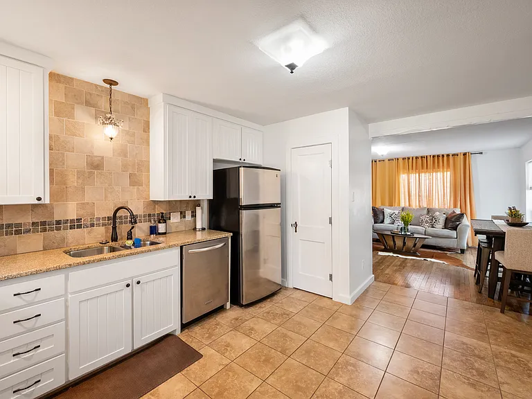 3728 Collinwood Ave — Photo 15