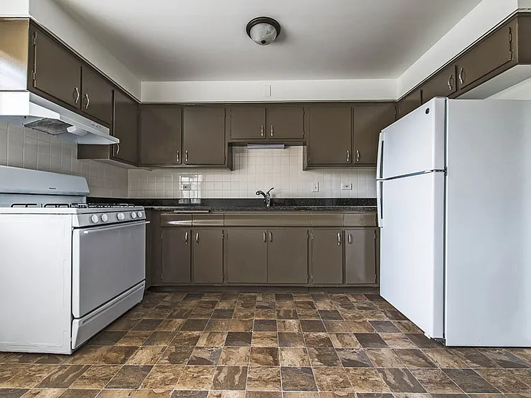 14119-21 S Tracy Ave — Photo 20
