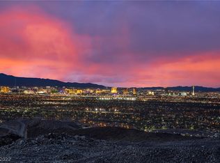 551 Grand Rim Dr, Henderson, NV 89012