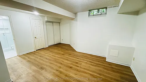 39 Loweswater Ave #BASEMENT Photo 1