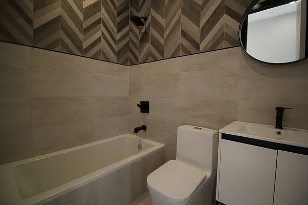 Rented by Hagstrom Management Inc | media 50