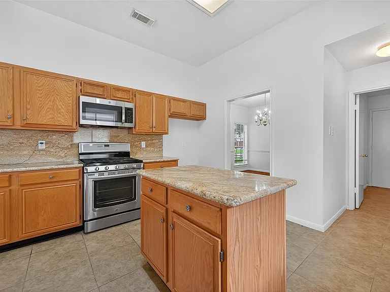 914 W Peach Hollow Cir — Photo 11