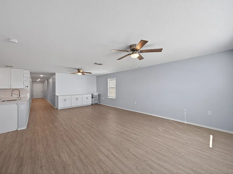 1032 Worshan Ter — Photo 18