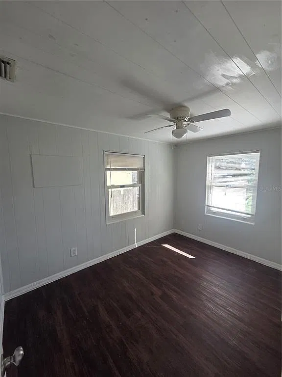 2 bed, 1.0 bath, 720 sqft, $1,700 — Photo 4
