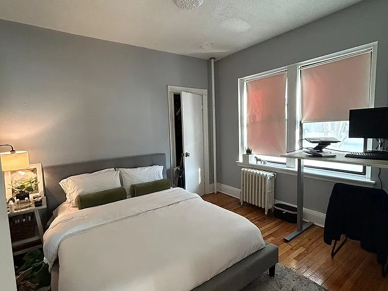 145 Englewood Ave #4 — Photo 1