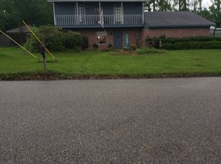101 Christal Dr, Longview, TX 75601