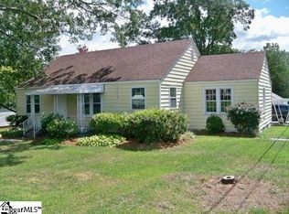 109 Lancaster Ave, Greer, SC 29650