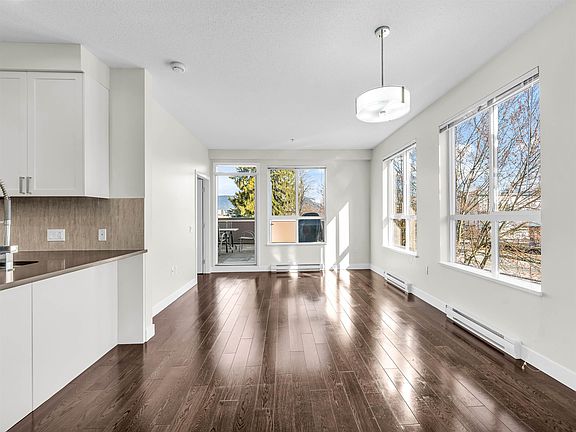 3rd image of 12409 Harris Rd #205