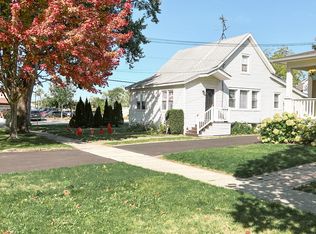 338 W Lake St #R, Barrington, IL 60010