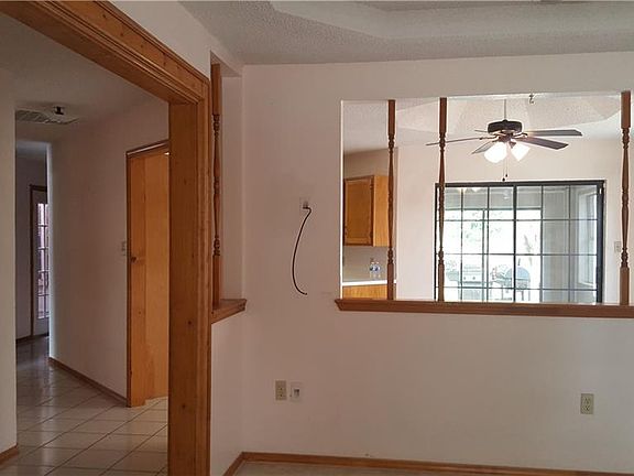 4th image of 3612 Date Palm Ave