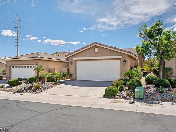 3rd image of 10223 Villa Arceno Ave