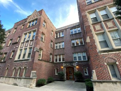 2609 W Rosemont Ave #A, Chicago, IL, 60659