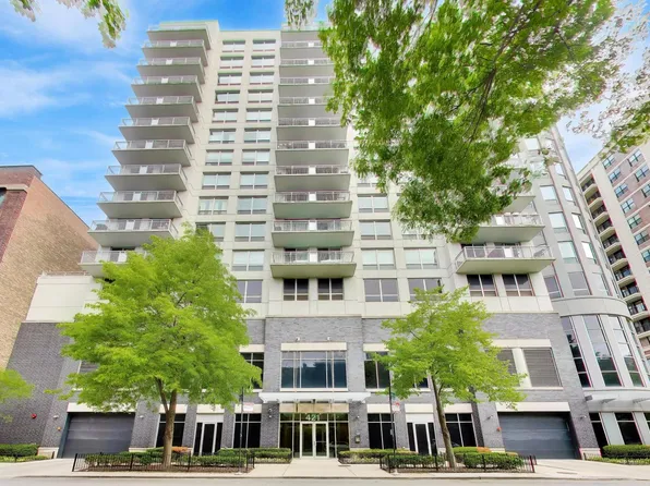 (undisclosed Address), Chicago, IL 60654