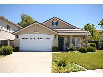 226 Stetson Dr photo 1