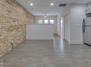 5827 N Ridge Ave #6417238, Chicago, IL 60660