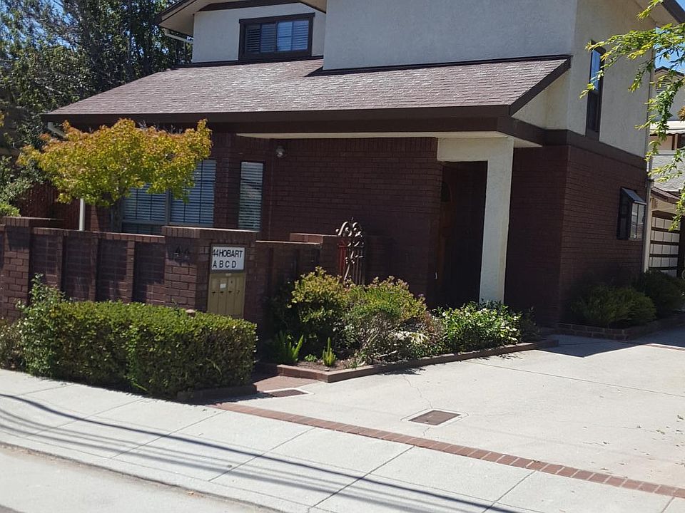 Front Of Townhouse Unit A