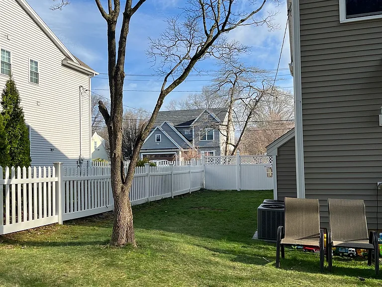 175 Alvin St #175 — Photo 10