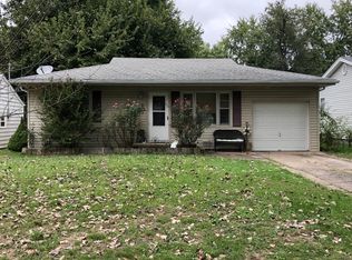 1521 E McGee St, Springfield, MO 65804